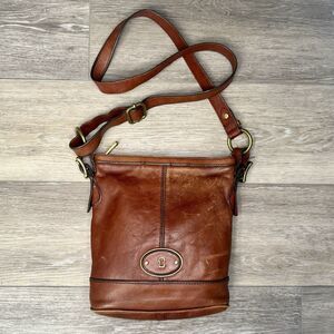 Vintage Y2K Fossil Maddox Cognac Brown Top Zip Leather Bucket Boho Crossbody Bag